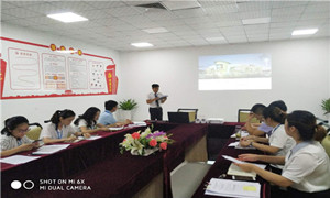 2018年PG赏金女王之家安徽张家界店实习生毕业查核，，，，，，，，述职大会顺利召开！