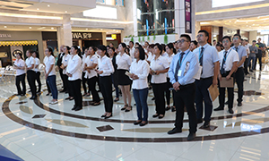 PG赏金女王之家汉阳店市场收费治理培训